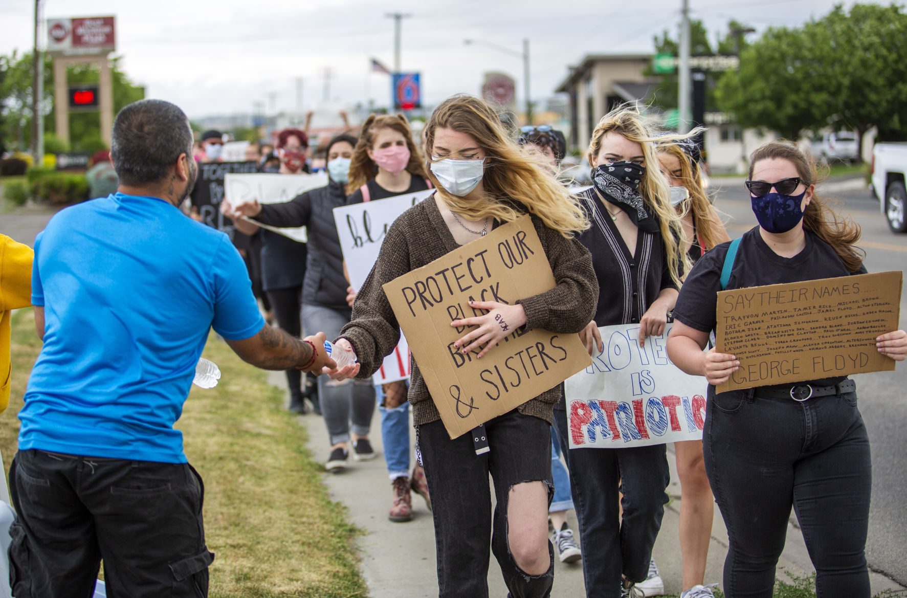 Citizens gather to protest police brutality